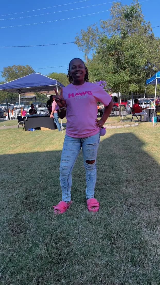 Pink HAWG TIED tee in the wild
